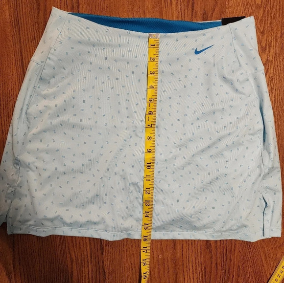NWT Nike Golf Skirt Skort Size Medium Women's Dri-Fit UV Victory Printed Blue - Picture 7 of 13